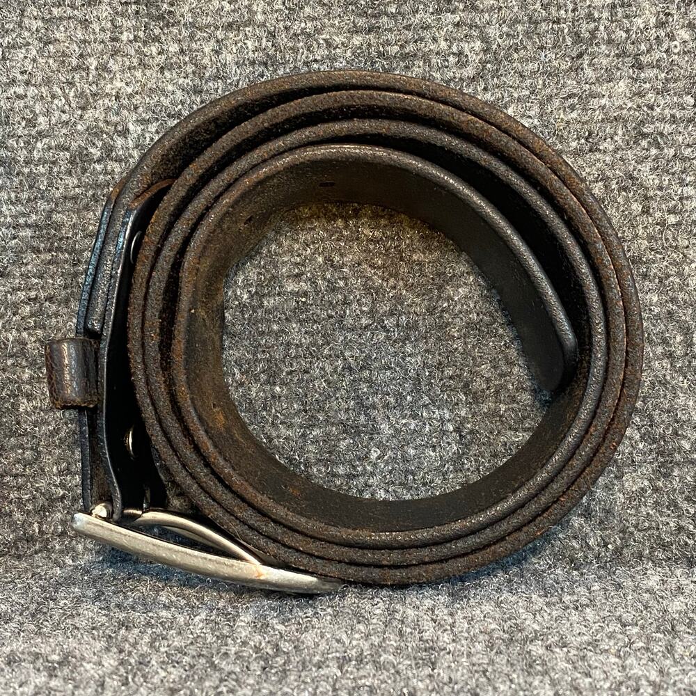 Dickies Men's Black Silver Hardware Genuine Leather Belt 40/100